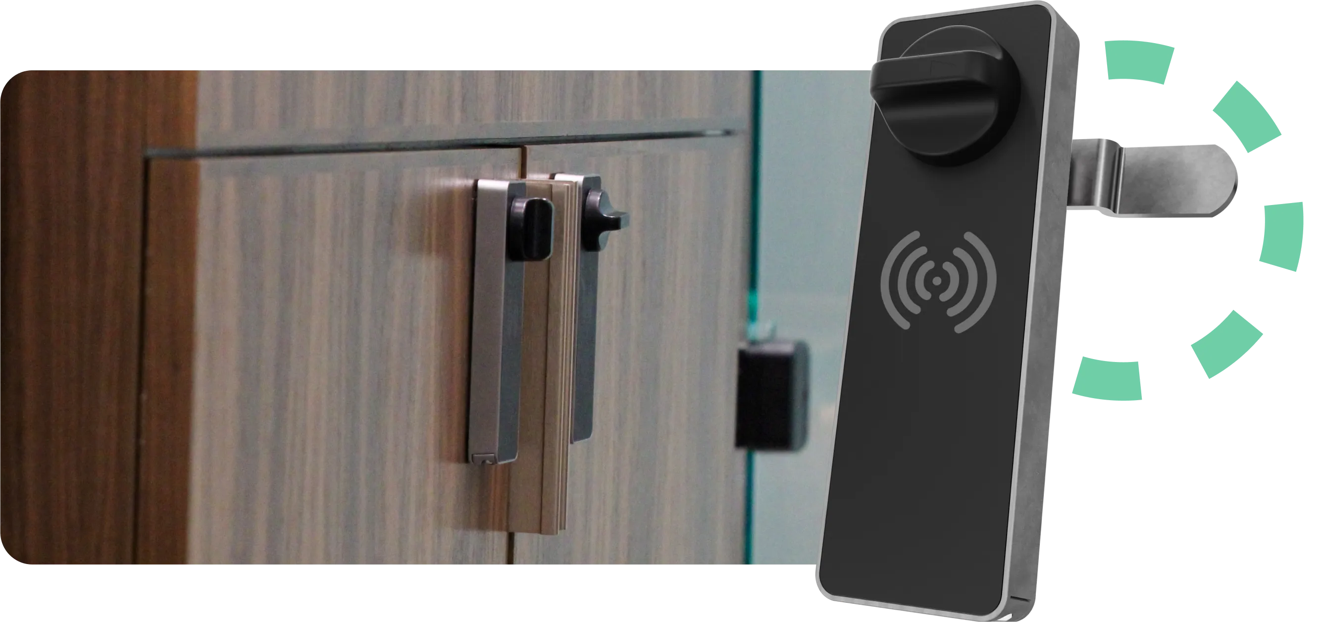 Sempro Twist blade lock installed on a cabinet door
